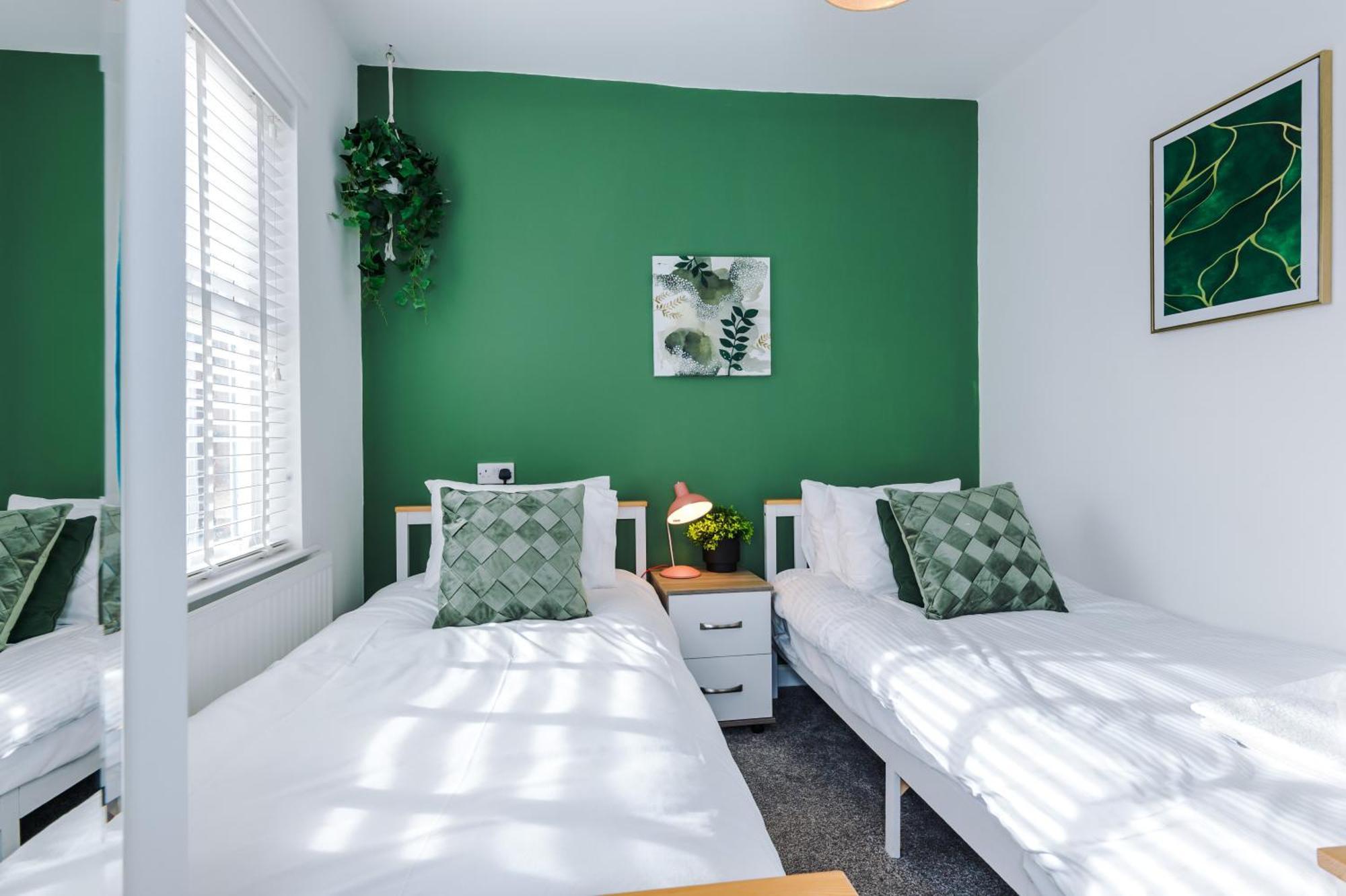 Large 7 Bedroom Town House In Chester City Centre Kültér fotó