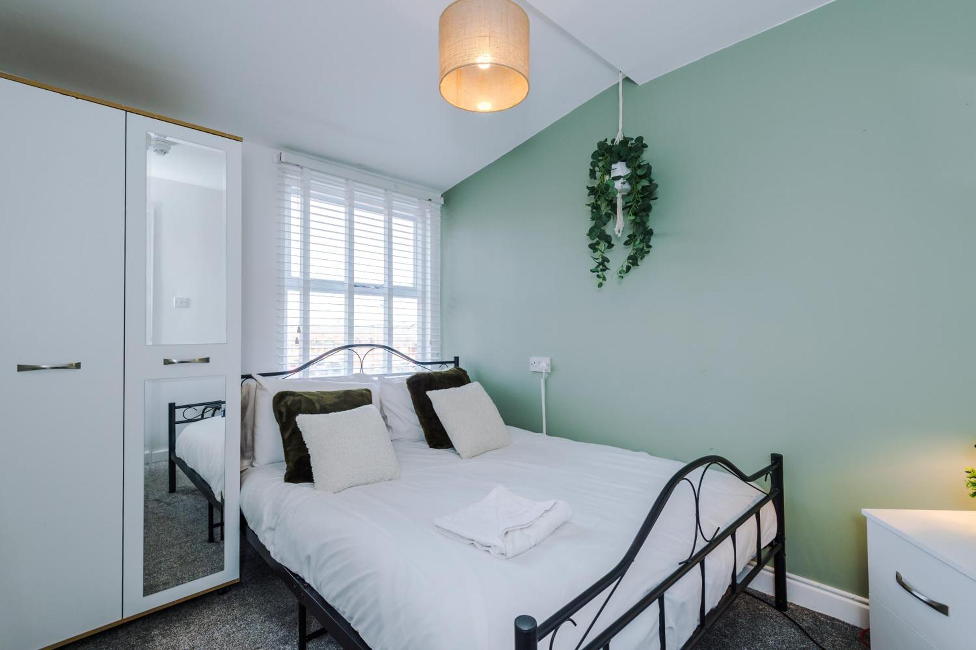Large 7 Bedroom Town House In Chester City Centre Kültér fotó